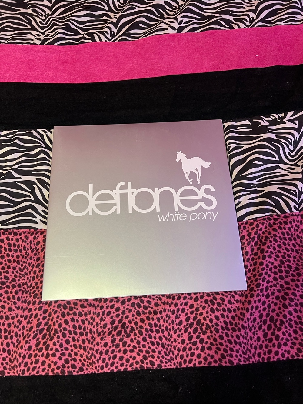 (3 for $85💙) Deftones - White Pony LP 🐎🤍